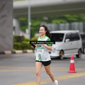 Runner Photo 8638453