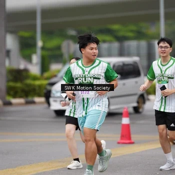 Runner Photo 8638458