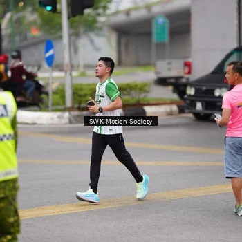 Runner Photo 8638474