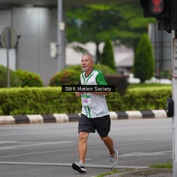 Runner Photo 8638519