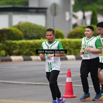 Runner Photo 8638528