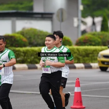 Runner Photo 8638532