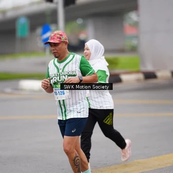 Runner Photo 8638567