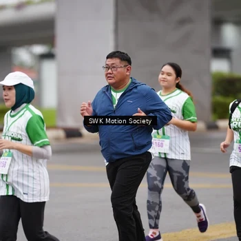 Runner Photo 8638581