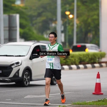 Runner Photo 8638670