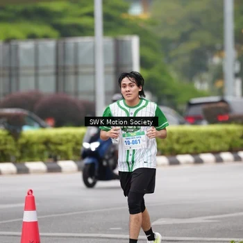Runner Photo 8638704