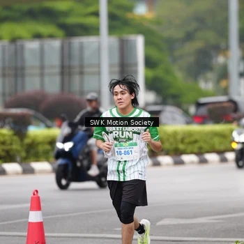 Runner Photo 8638706