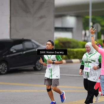 Runner Photo 8638752