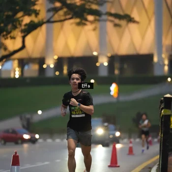 Runner Photo 8638911
