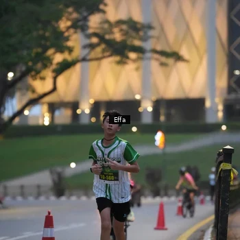 Runner Photo 8638934