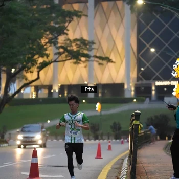 Runner Photo 8638946