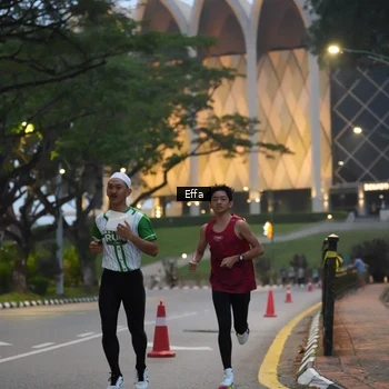 Runner Photo 8638952