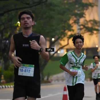 Runner Photo 8638990