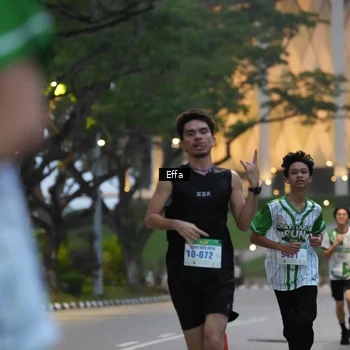 Runner Photo 8638998