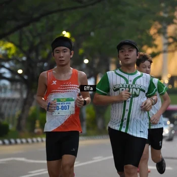 Runner Photo 8639025