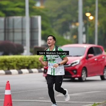 Runner Photo 8639034
