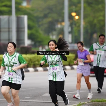 Runner Photo 8639048