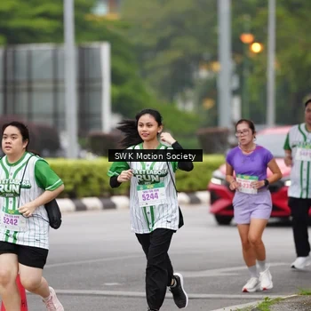 Runner Photo 8639052