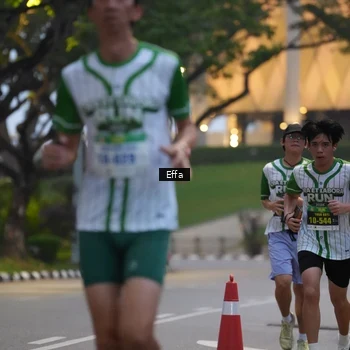Runner Photo 8639054