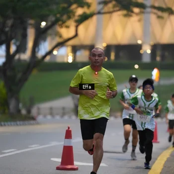 Runner Photo 8639060