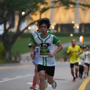 Runner Photo 8639073