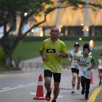 Runner Photo 8639082