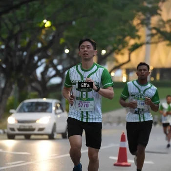 Runner Photo 8639142
