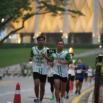 Runner Photo 8639161
