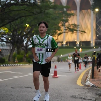 Runner Photo 8639201