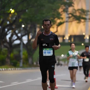 Runner Photo 8639206
