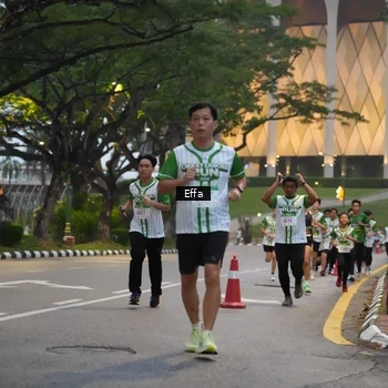 Runner Photo 8639266