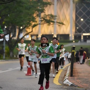 Runner Photo 8639276