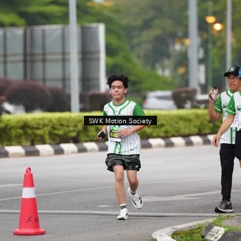 Runner Photo 8639323