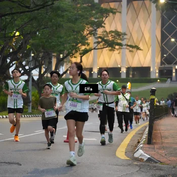 Runner Photo 8639332