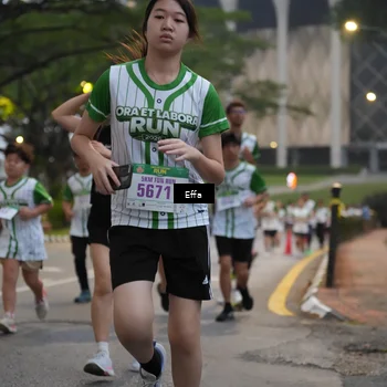 Runner Photo 8639415