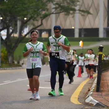 Runner Photo 8639443