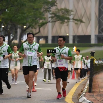 Runner Photo 8639489