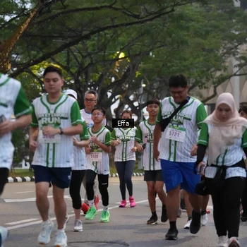 Runner Photo 8639533