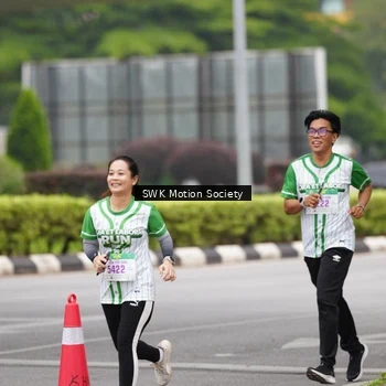 Runner Photo 8639540