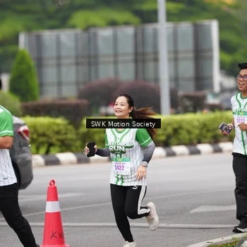 Runner Photo 8639542