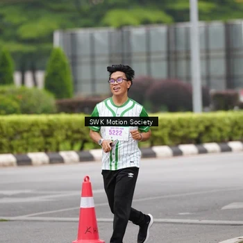 Runner Photo 8639553