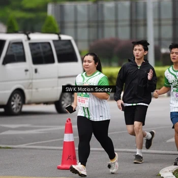 Runner Photo 8639645