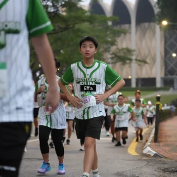 Runner Photo 8639702
