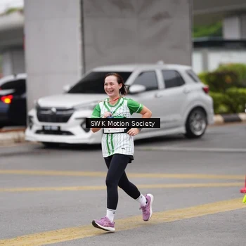 Runner Photo 8639746