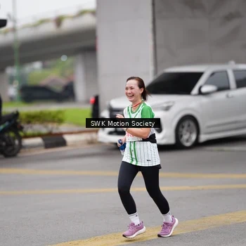 Runner Photo 8639749