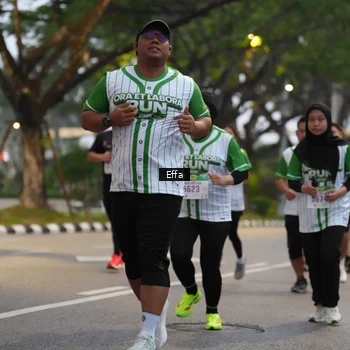 Runner Photo 8639765