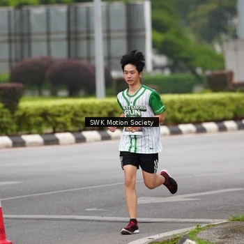 Runner Photo 8639839