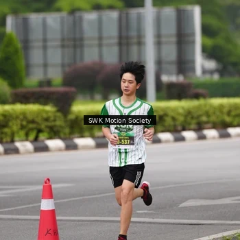 Runner Photo 8639844
