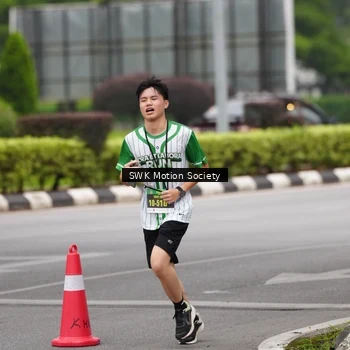 Runner Photo 8639849