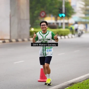 Runner Photo 8640002